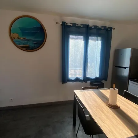 F2 A Avec Piscine Et Tennis Apartment