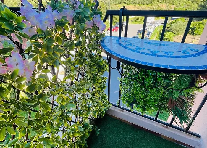 Appartement F2 à Avec Piscine Et Tennis